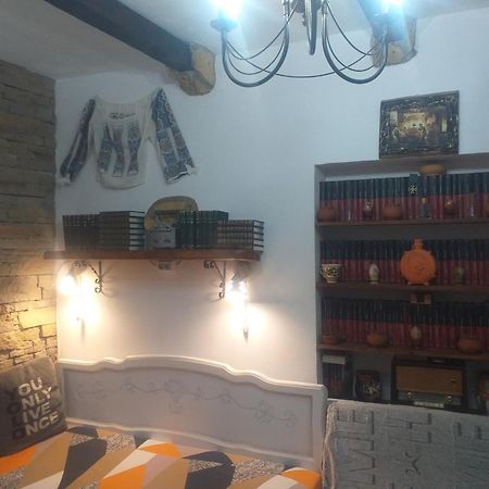 Casa Mola Apartment Mangalia Ngoại thất bức ảnh